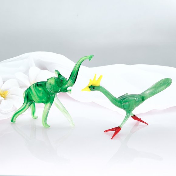 Miniature Glass Animals, Elephant & Chicken Set, Vintage Glass Collectibles - Picture 10 of 12